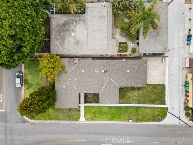 Detail Gallery Image 10 of 11 For 445 Fullerton Ave, Newport Beach,  CA 92663 - 3 Beds | 2 Baths