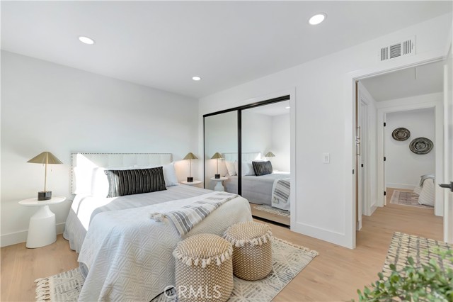 Detail Gallery Image 31 of 49 For 21211 Binghampton Cir, Huntington Beach,  CA 92646 - 4 Beds | 3 Baths