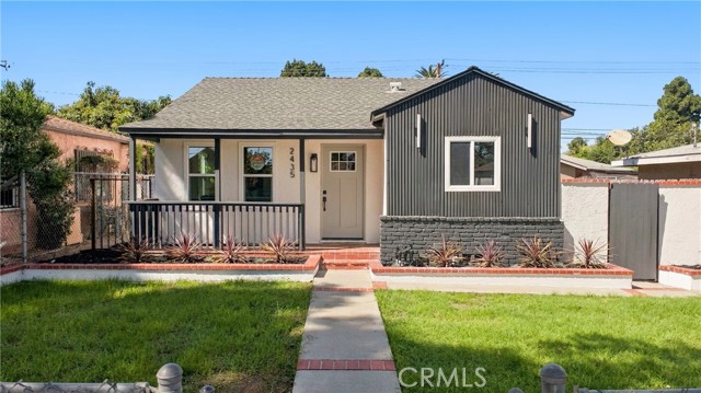 Front Image Thumbnail for CRDW26211693