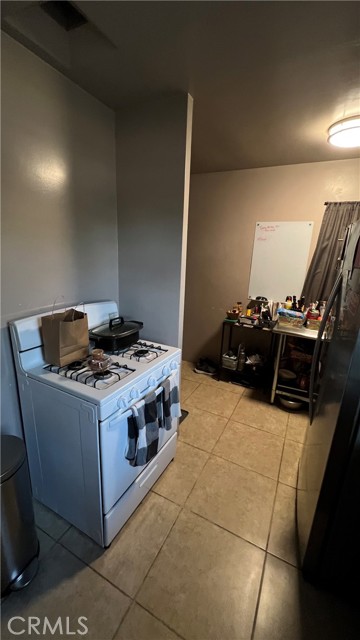 Detail Gallery Image 15 of 72 For 706 S Meridian Ave, Alhambra,  CA 91803 - – Beds | – Baths