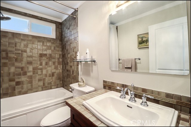 Detail Gallery Image 14 of 34 For 28155 Calle Casal, Mission Viejo,  CA 92692 - 2 Beds | 2 Baths