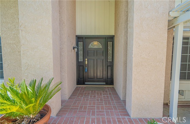 22914 Cerca Drive, Valencia CA: https://media.crmls.org/medias/dbe6e7a8-fd15-48e0-bec2-3e9d3edfdfc2.jpg