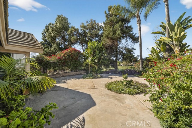 Detail Gallery Image 30 of 41 For 1786 Spyglass Cir, Vista,  CA 92081 - 2 Beds | 2 Baths