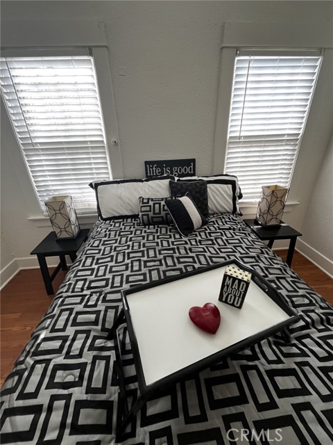 Detail Gallery Image 15 of 47 For 1449 W 45th St, Los Angeles,  CA 90062 - 4 Beds | 2 Baths