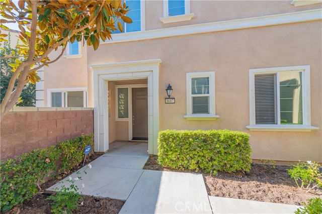 Detail Gallery Image 13 of 22 For 8687 Festival, Chino,  CA 91708 - 4 Beds | 3/1 Baths