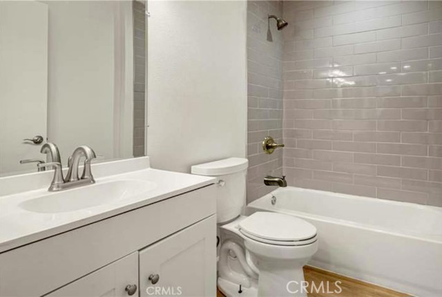 Detail Gallery Image 16 of 29 For 7101 Farralone Ave #113,  Canoga Park,  CA 91303 - 1 Beds | 1 Baths