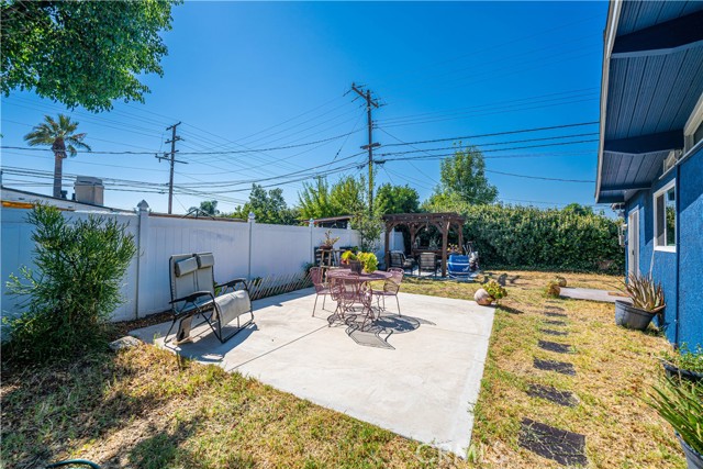 Detail Gallery Image 18 of 26 For 1307 N Allyn Ave, Ontario,  CA 91764 - 3 Beds | 1/1 Baths