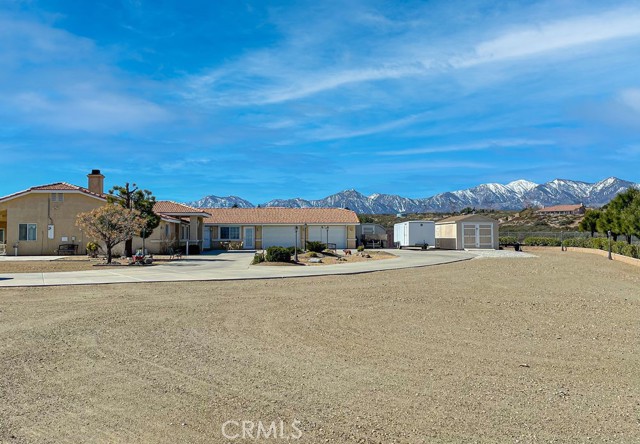 Image 3 for 9928 Desmond Dr, Oak Hills, CA 92344