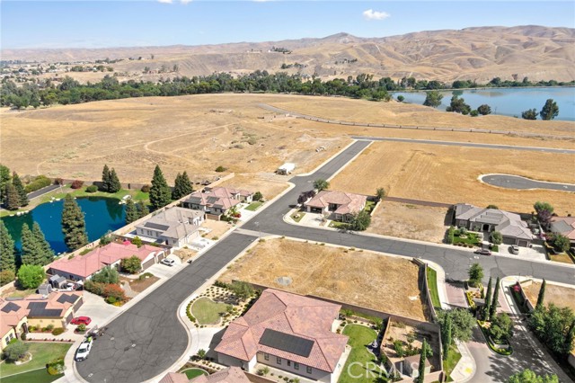 Detail Gallery Image 15 of 19 For 12101 Wildhorse Ave, Bakersfield,  CA 93306 - – Beds | – Baths