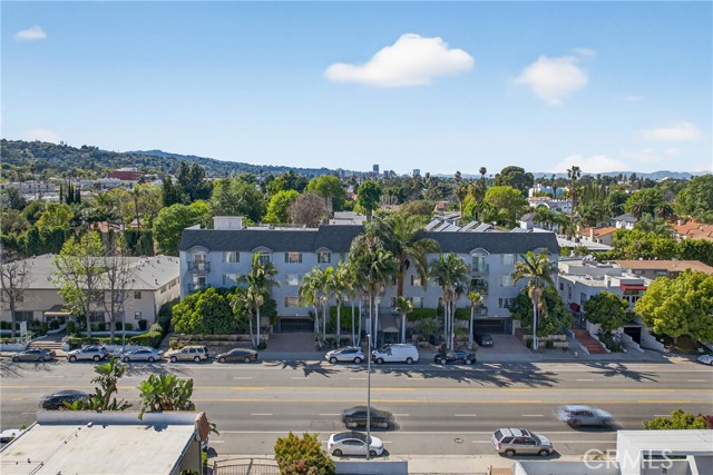 Detail Gallery Image 30 of 33 For 4441 Woodman Ave #111,  Sherman Oaks,  CA 91423 - 0 Beds | 1 Baths