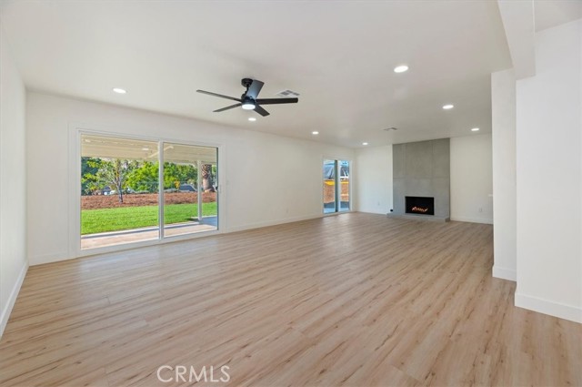 Detail Gallery Image 11 of 37 For 7695 Lakeside Dr, Jurupa Valley,  CA 92509 - 3 Beds | 2 Baths