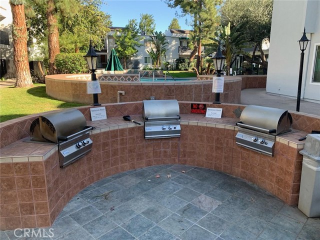 Detail Gallery Image 10 of 14 For 18645 Hatteras #263,  Tarzana,  CA 91356 - 2 Beds | 1 Baths