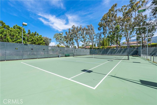 Detail Gallery Image 31 of 50 For 32163 Fall River Rd, Rancho Santa Margarita,  CA 92679 - 5 Beds | 3 Baths