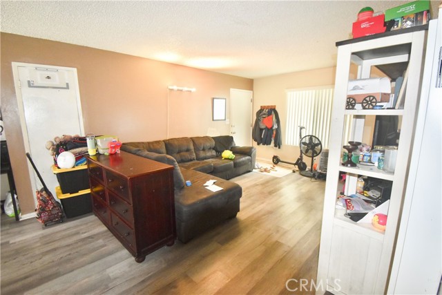 2245 W Vancouver Drive, Anaheim CA: https://media.crmls.org/medias/dbefb9d8-b7d4-4073-888c-1a0937254b9a.jpg