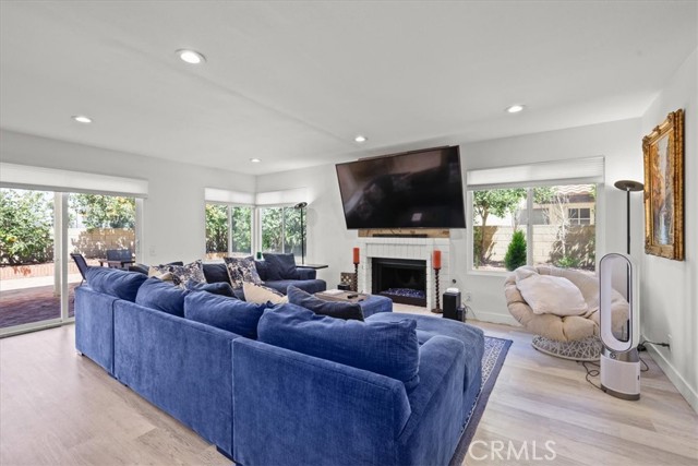 Detail Gallery Image 20 of 46 For 4975 N Buttercreek Rd, Moorpark,  CA 93021 - 4 Beds | 2/1 Baths