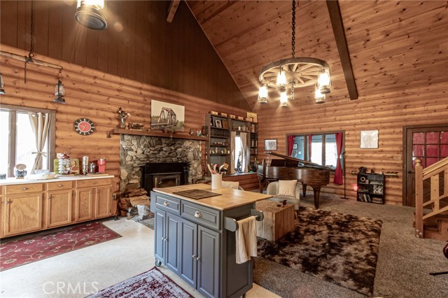 Detail Gallery Image 3 of 28 For 9408 Mill Dr, Forest Falls,  CA 92339 - 4 Beds | 4 Baths