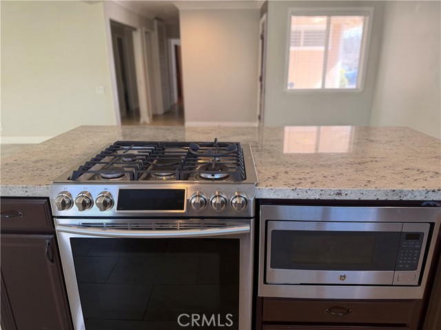 Detail Gallery Image 29 of 38 For 26141 Hatmor Dr, Calabasas,  CA 91302 - 4 Beds | 2 Baths