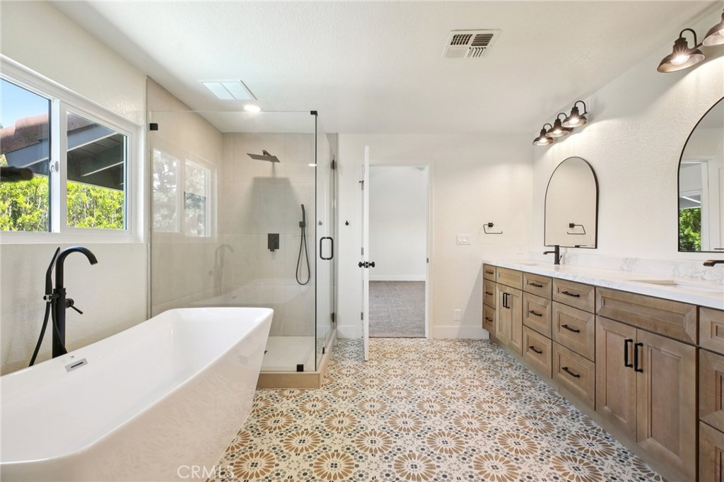 MLS #CV25181348 image #46