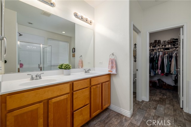 10894 Clover, Corona CA: https://media.crmls.org/medias/dbf17cdd-3e99-4db9-95e9-1db1acd430a3.jpg
