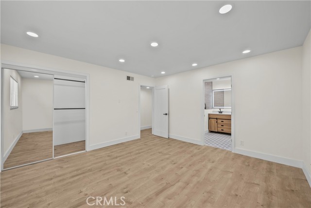 42835 Cinema Avenue, Lancaster CA: https://media.crmls.org/medias/dbf1f105-85cf-484e-9359-2564b9ba937f.jpg