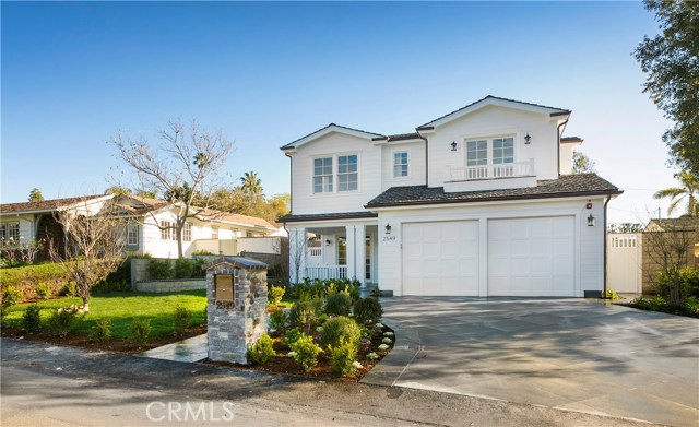 2549 Chelsea Road, Palos Verdes Estates, California 90274, 5 Bedrooms Bedrooms, ,2 BathroomsBathrooms,Residential,Sold,Chelsea,SB17042791
