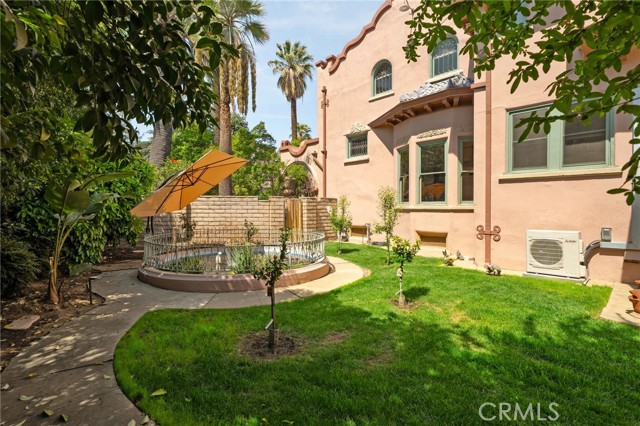 405 W Olive Avenue, Redlands CA: https://media.crmls.org/medias/dbf3dd8d-bc19-406b-9b22-51a9f62d326d.jpg
