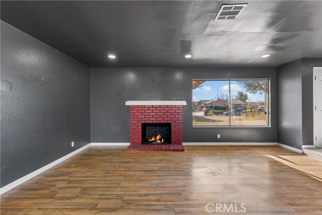 Detail Gallery Image 13 of 50 For 21449 Applewood, California City,  CA 93505 - 5 Beds | 3 Baths