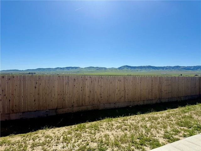 Detail Gallery Image 15 of 16 For 1200 Orange St, Avenal,  CA 93204 - 3 Beds | 2 Baths