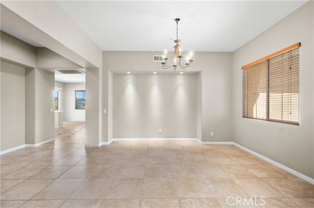 Detail Gallery Image 9 of 61 For 25055 Jack Rabbit, Escondido,  CA 92026 - 5 Beds | 3/1 Baths