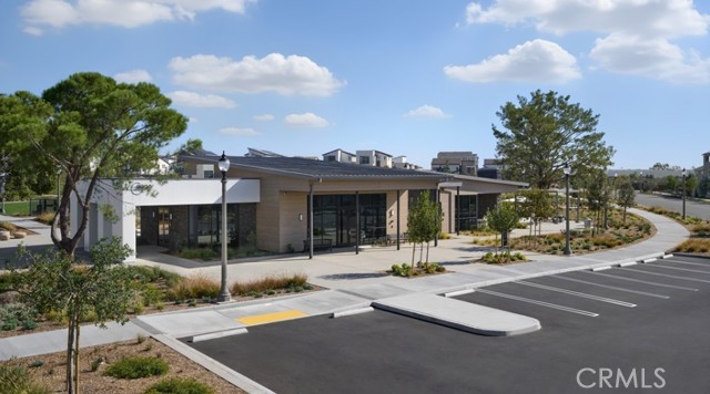 Detail Gallery Image 8 of 11 For 205 Briar Moon, Irvine,  CA 92618 - 5 Beds | 4/1 Baths