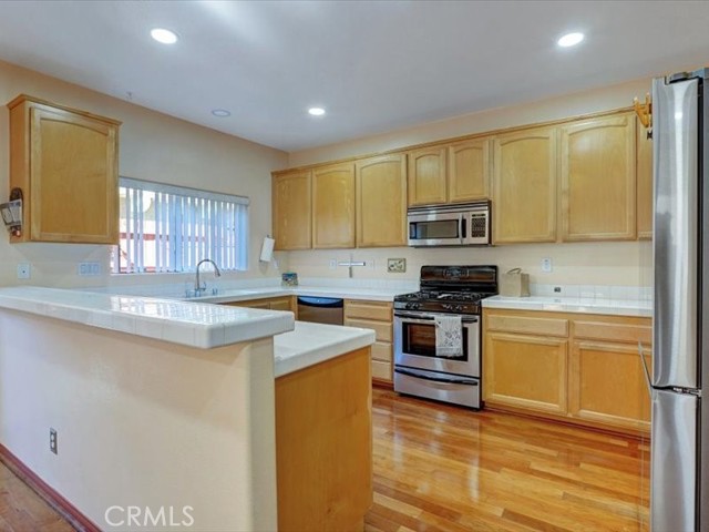 10025 Topanga Canyon, 108 photo 11