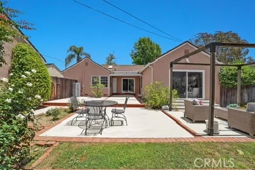1485 Bellwood Road, San Marino CA: https://media.crmls.org/medias/dbf82a25-e72c-47e4-bdbf-1e1aea0450cb.jpg