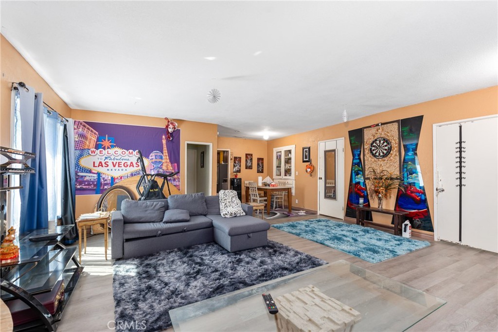 MLS #CV25214338 image #2