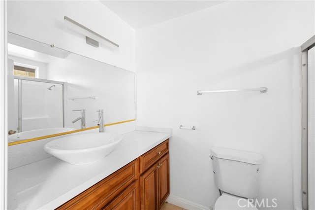 Detail Gallery Image 18 of 34 For 8958 Burnet Ave #C6,  North Hills,  CA 91343 - 2 Beds | 3 Baths