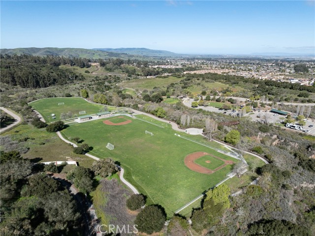 Detail Gallery Image 64 of 68 For 1172 Ginger Pl, Santa Maria,  CA 93455 - 3 Beds | 2/1 Baths