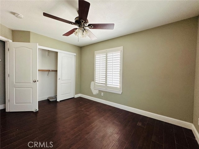 692 Blueberry Lane, Madera CA: https://media.crmls.org/medias/dbfb3c89-0526-48d3-a05d-e1e6685d556f.jpg