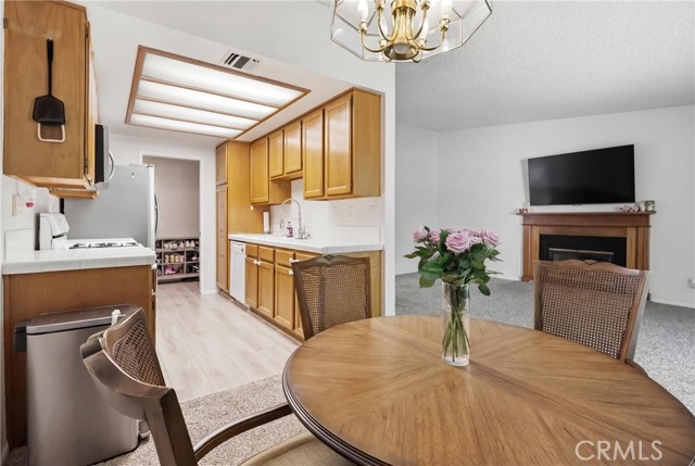 Detail Gallery Image 10 of 40 For 907 Shady Ln, Glendora,  CA 91740 - 3 Beds | 2 Baths