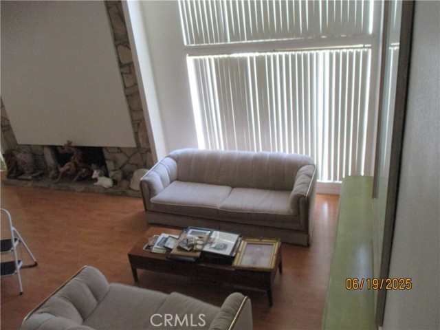 442 Van Buren Drive, Monterey Park CA: https://media.crmls.org/medias/dbfdad36-f8be-43ba-97fa-c2e32b540fb3.jpg