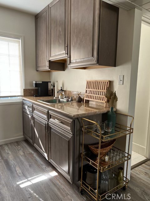 5901 E Ocean Boulevard, Long Beach CA: https://media.crmls.org/medias/dbfdc2b5-c26c-48a5-bba2-74cb15235adb.jpg