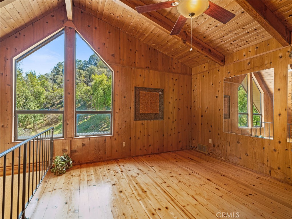 https://media.crmls.org/medias/dbfe6823-34ef-4092-ae68-45c31dda1ed8.jpg?preset=X-Large