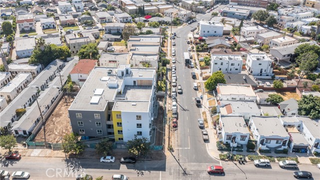 142 Vendome Street, Los Angeles, California 90026, 4 Bedrooms Bedrooms, ,2 BathroomsBathrooms,Single Family Residence,For Sale,Vendome,SR24139655