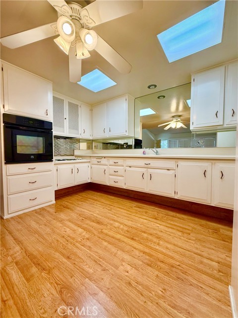 Detail Gallery Image 11 of 22 For 13800 Annandale Dr 38f,  Seal Beach,  CA 90740 - 2 Beds | 1 Baths