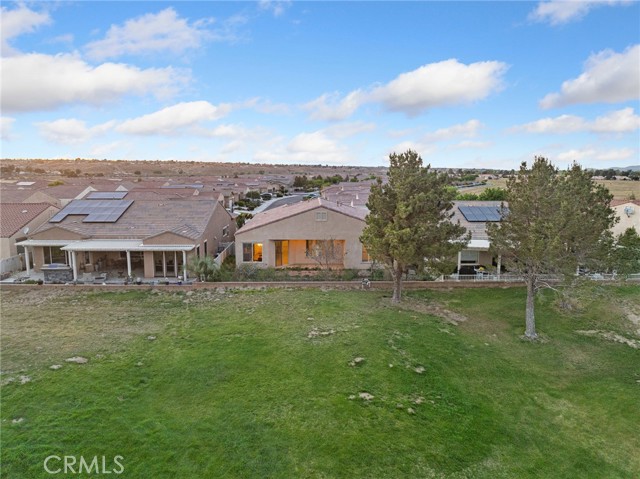 Detail Gallery Image 6 of 42 For 19255 Castana St, Apple Valley,  CA 92308 - 3 Beds | 3 Baths