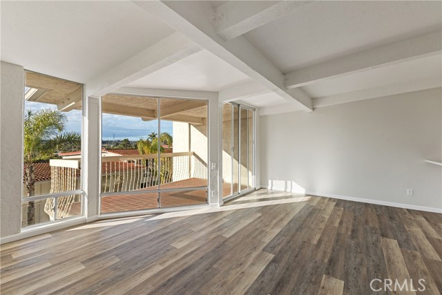 Detail Gallery Image 11 of 32 For 2315 Caringa, Carlsbad,  CA 92009 - 2 Beds | 2 Baths