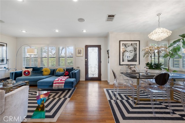 10340 Margate Street, North Hollywood CA: https://media.crmls.org/medias/dc011ee2-fb12-49d3-9ab2-c9f763b93221.jpg
