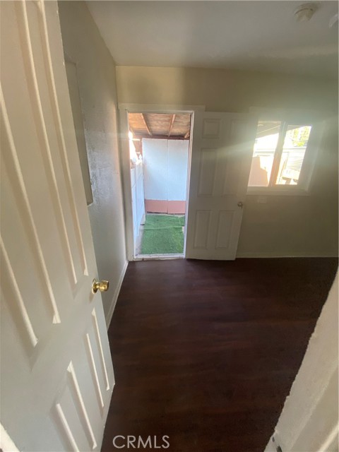 7044 Pierce Avenue, Whittier CA: https://media.crmls.org/medias/dc012413-ed5e-4d86-b908-e1b920a2cffd.jpg
