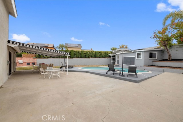 867 W Battery Street, San Pedro CA: https://media.crmls.org/medias/dc01f6cd-cea5-4591-bf58-b1db0c7d01d5.jpg
