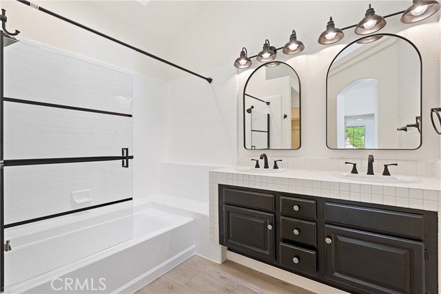 1 Overture Lane, Aliso Viejo CA: https://media.crmls.org/medias/dc020144-3765-4502-8d2c-3040f2b9d89a.jpg