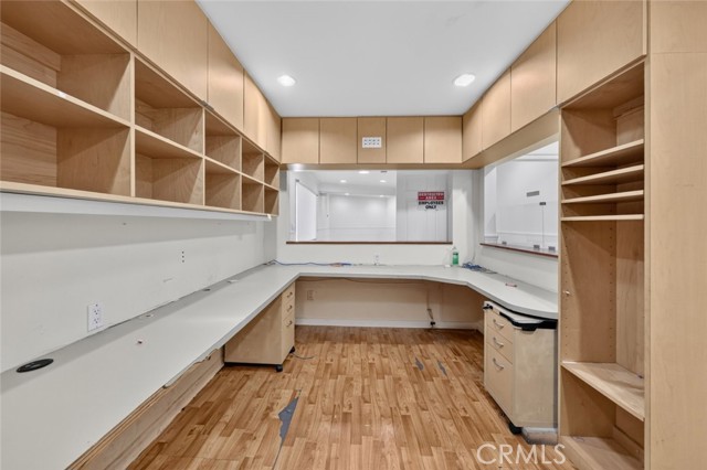  Commercial for Sale in Burbank, California