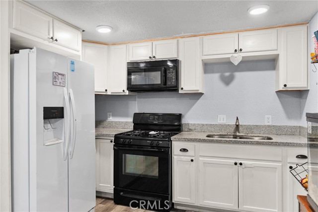 Detail Gallery Image 16 of 28 For 404 Colusa Ave, Chowchilla,  CA 93610 - 2 Beds | 1 Baths